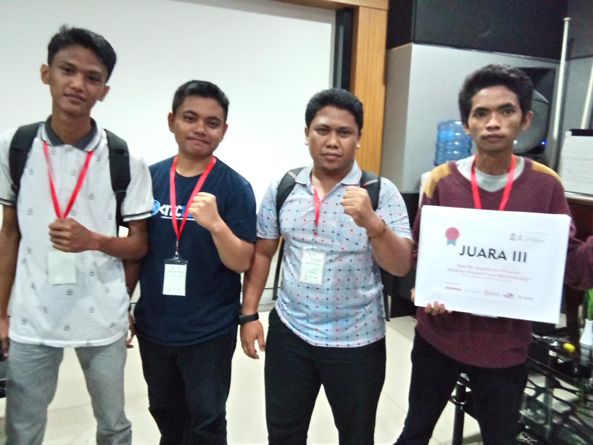 Gambar Tim Ariesloe UIN Makassar Raih Juara 3 Kompetisi Hackaton Dinas Parawisata Makassar